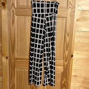 Black and white pants